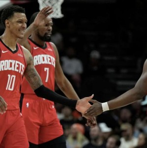 kaiyun-火箭队常规赛数据：52胜30负西部第五，场均47.9篮板联盟第一